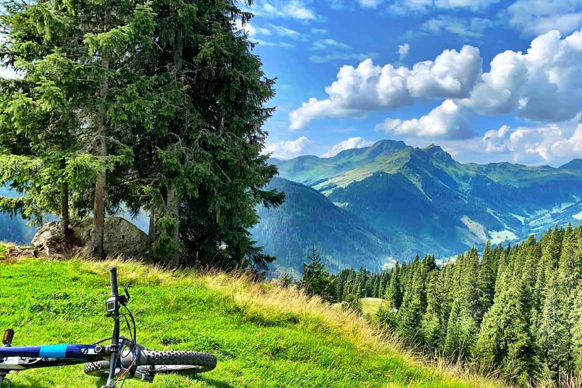 Ferienwohnungen Falkenstein: Aktivitäten in Hinterglemm -Aktivität im Sommer - biken, radfahren, downhill, mtb, Familie